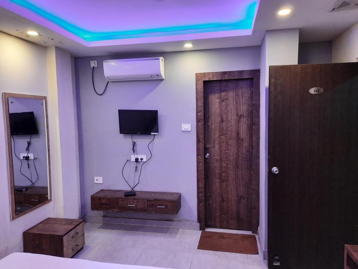 Hotel Delight Deluxe Pipra Dewas Экстерьер фото